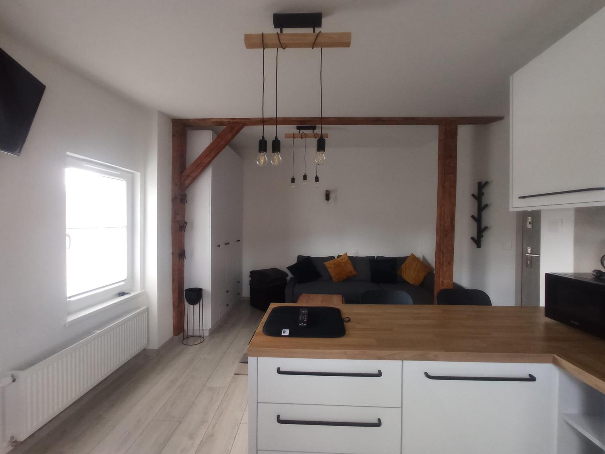 Apartament Wolnosci Jelenia Góra Habitación foto